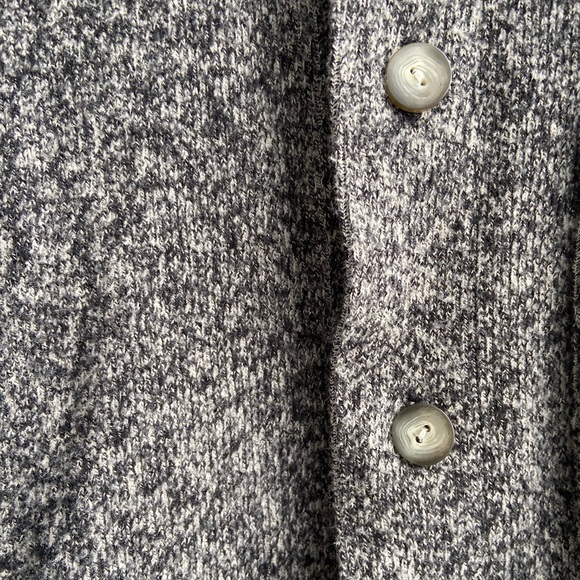 Grey button down - Picture 4 of 4